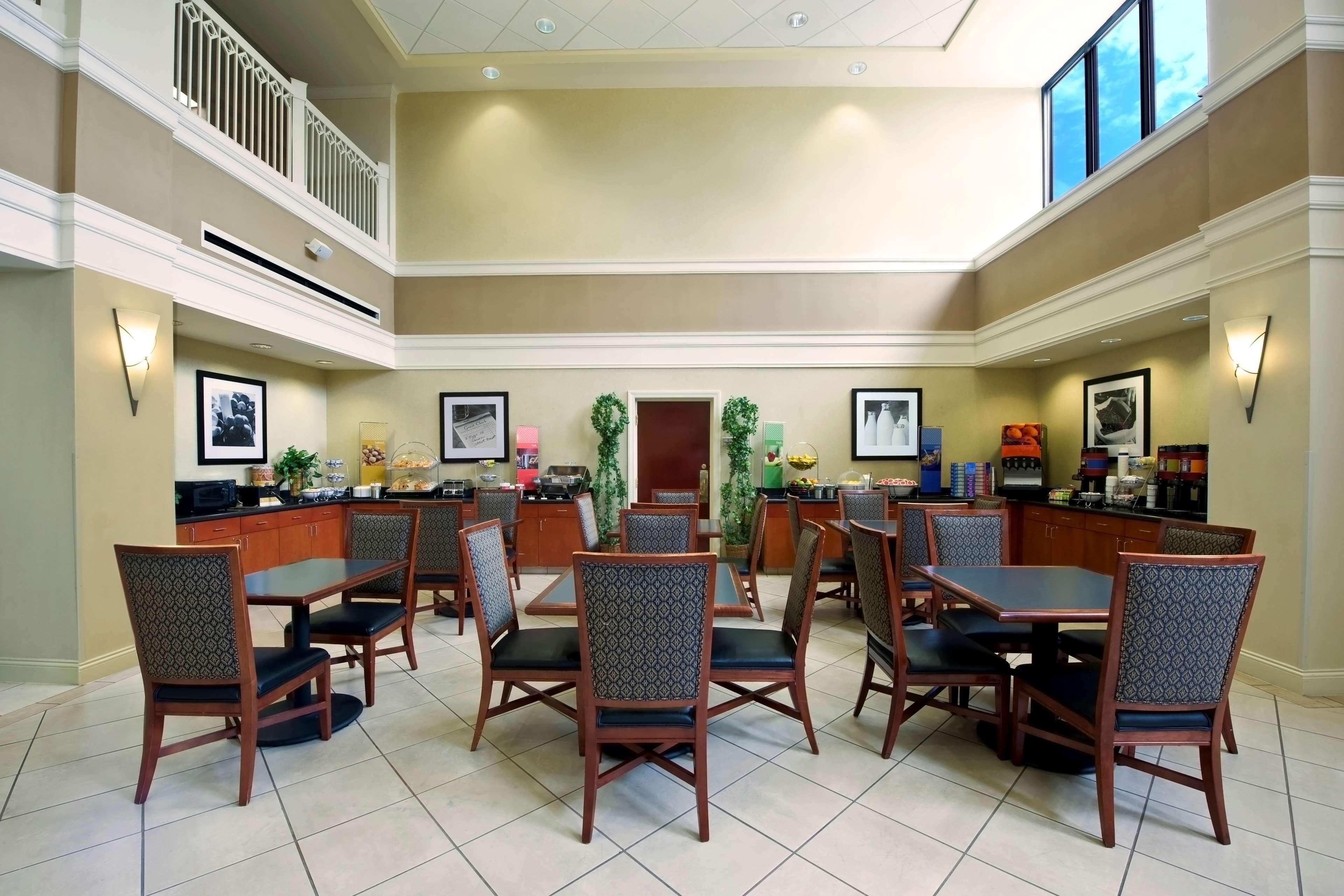 Hampton Inn & Suites-Atlanta Airport North-I-85 Hapeville Ristorante foto