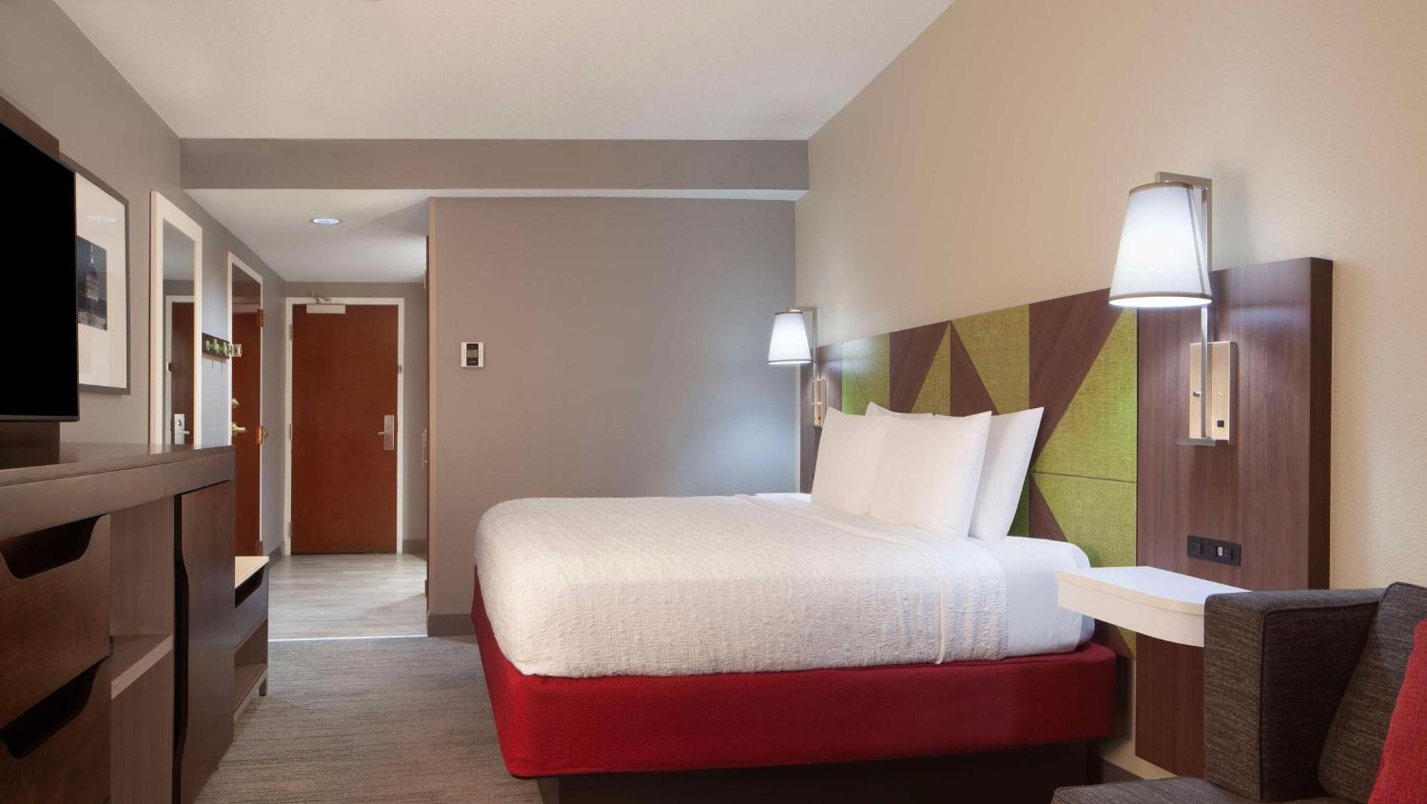 Hampton Inn & Suites-Atlanta Airport North-I-85 Hapeville Esterno foto