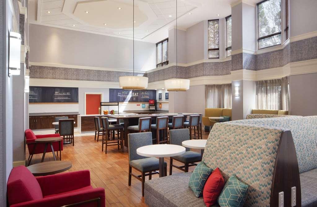 Hampton Inn & Suites-Atlanta Airport North-I-85 Hapeville Ristorante foto